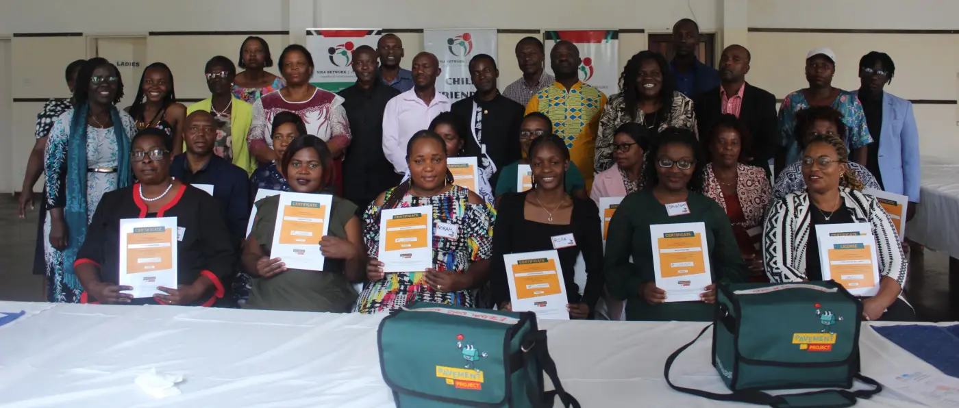 Graduates of a VNZ child-counselling training